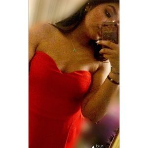 Meet your Posher, Priscilla